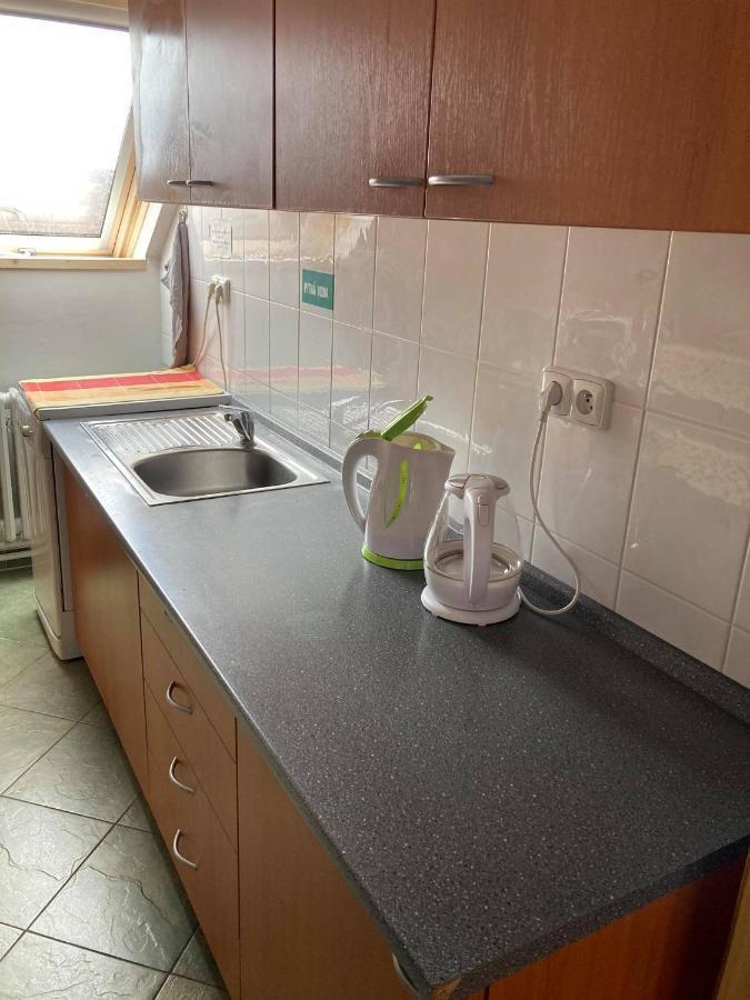 Ubytovani Na Spejcharu, Zelevcice Slaný Zewnętrze zdjęcie